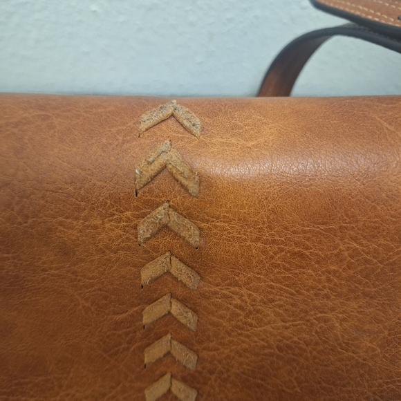 Justin Boots Whip Stich Saddle Bag Crossbody Adjustable Strap - Picture 7 of 8